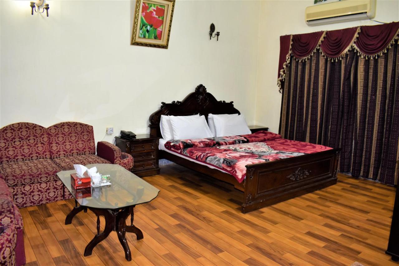 The City Lodge Islamabad Exterior photo