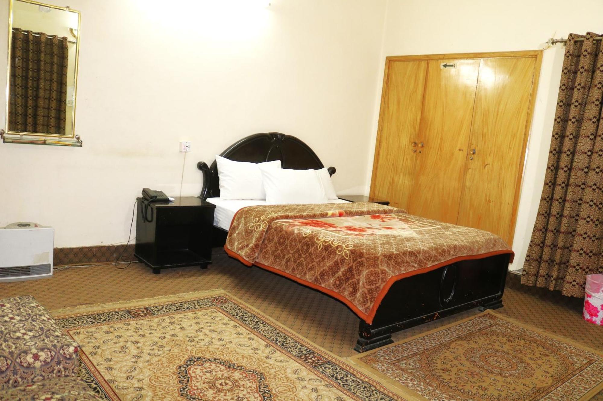 The City Lodge Islamabad Exterior photo
